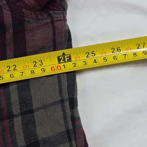 St. Johns Bay Mens XLT Red Plaid Flannel Long Sleeve Button Up Shirt Winter Warm - Picture 8 of 10